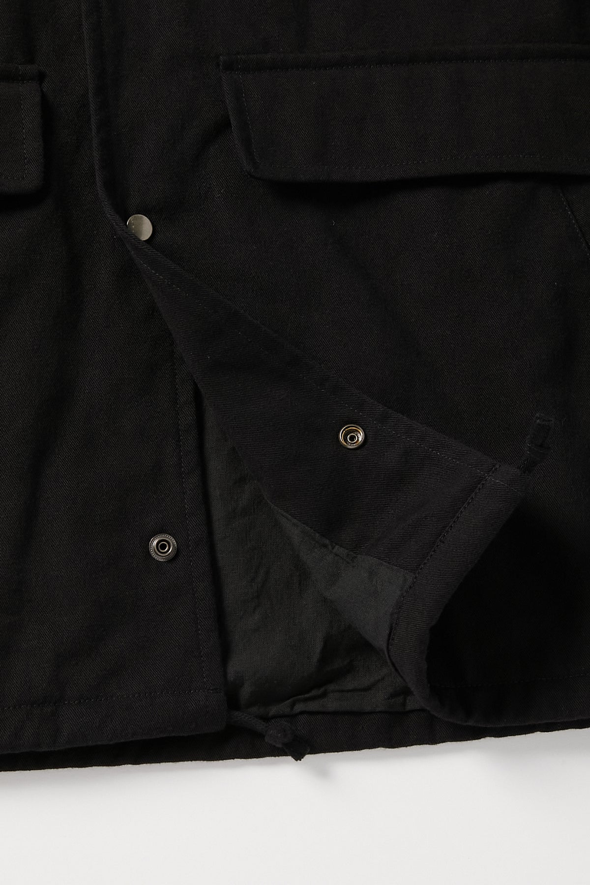 upload_20260924_ALV-90177-BK-1__002_BLACK TWILL COVER COACH JACKET_ALV-90177_BLACK-3.jpg